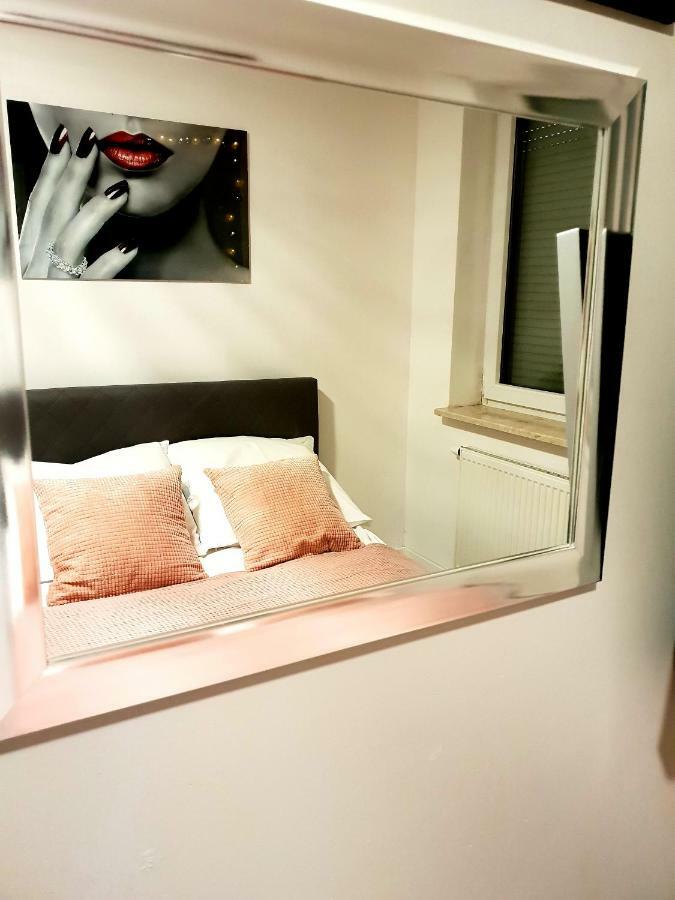 זיילונה גאורה Apartament Szafir מראה חיצוני תמונה